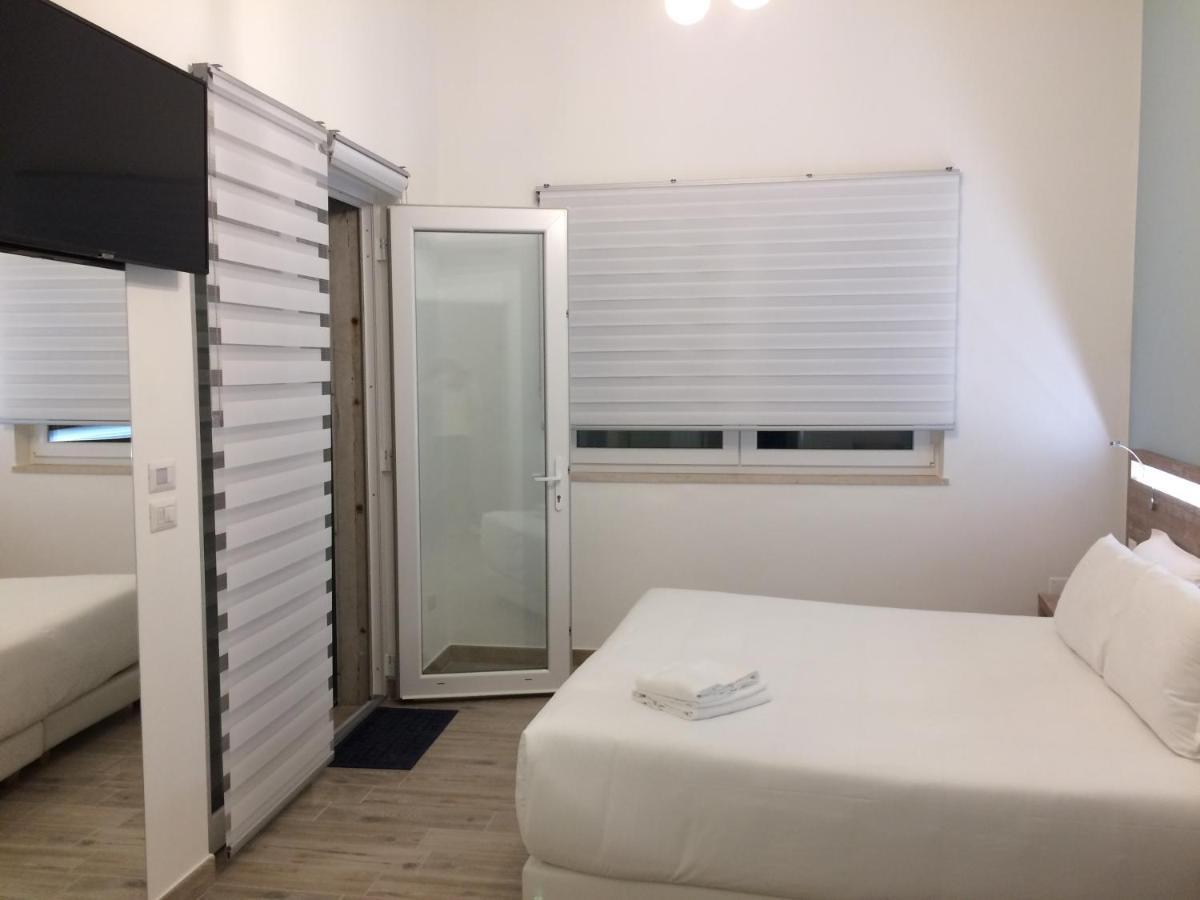 B&B Villa S.Anna Bari Bagian luar foto