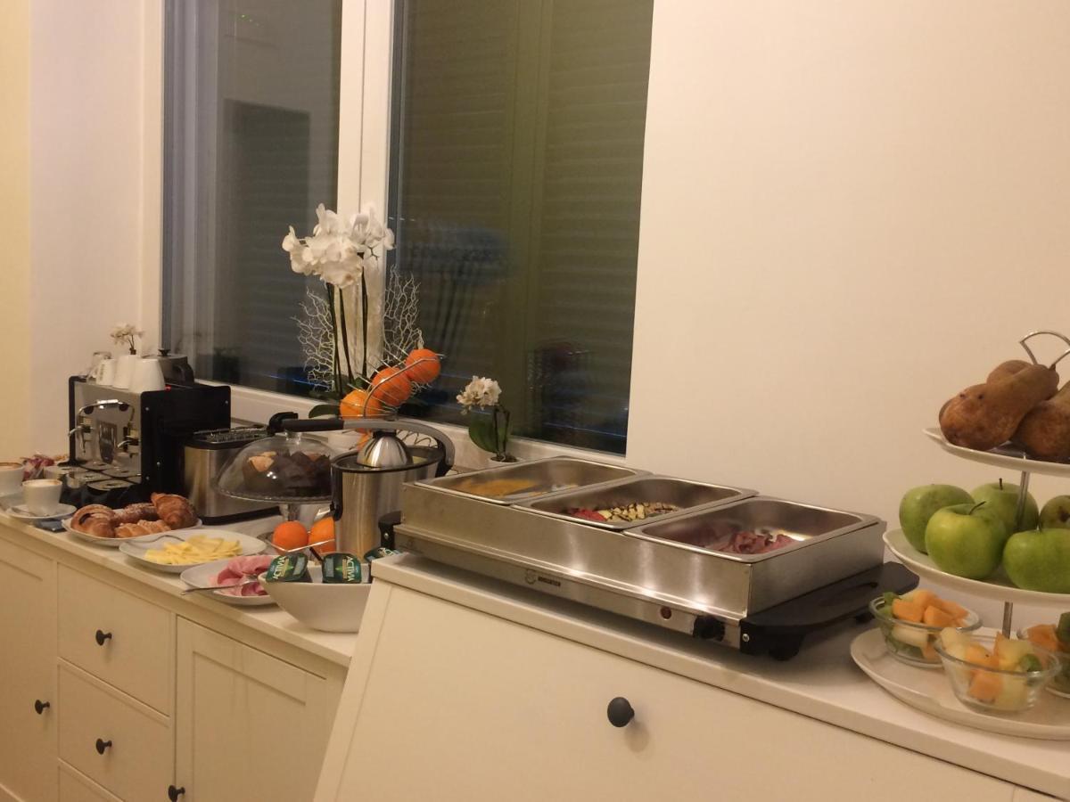 B&B Villa S.Anna Bari Bagian luar foto