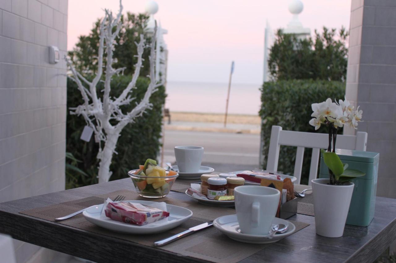 B&B Villa S.Anna Bari Bagian luar foto